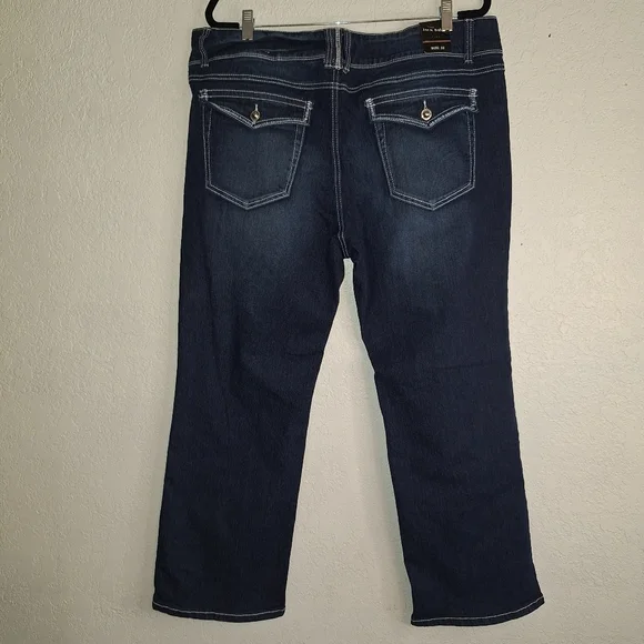 NWT Jack David Jeans Plus Size 22 Womens High Rise  Dark Denim - Picture 2 of 13